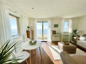 winkworth-finchley-laurel-leaf-networking-blogs